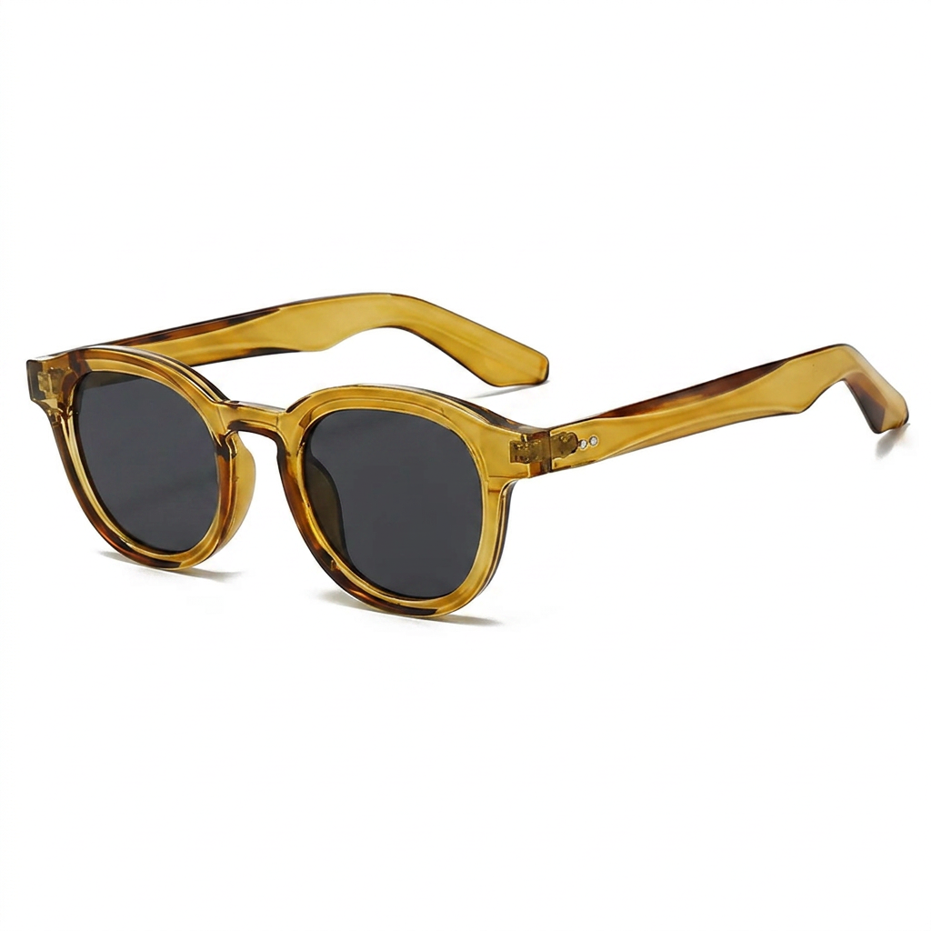 Honey_Amber_Crystal_Frame_Smoke_Grey_Lens_2.png
